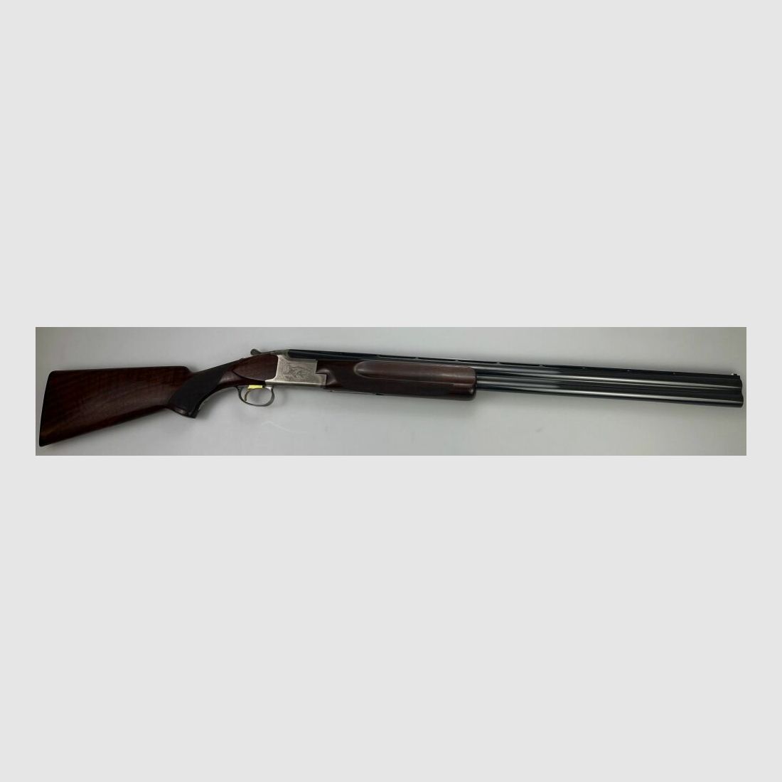 Browning B125