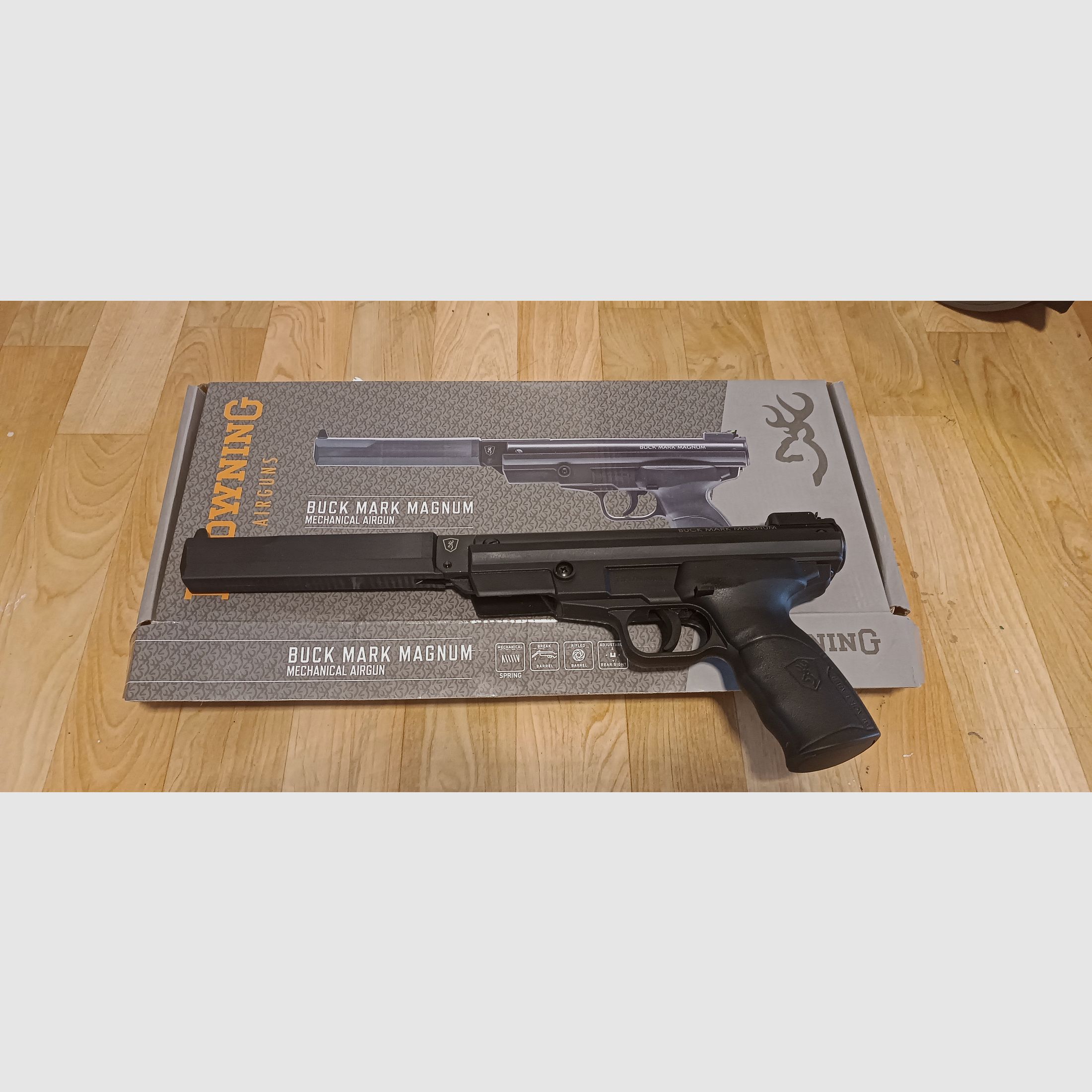 Browning Buck Mark Magnum