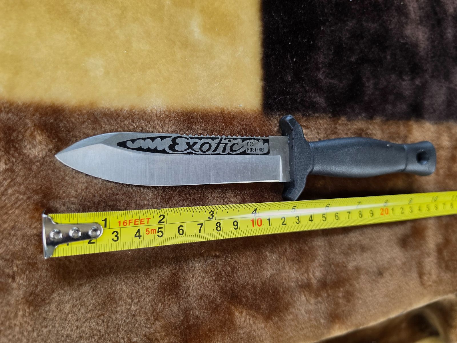 Exotic FES Rostfrei Feststehendes Taucher- & Outdoormesser mit Teilsägeschliff, Bild 2 von 4