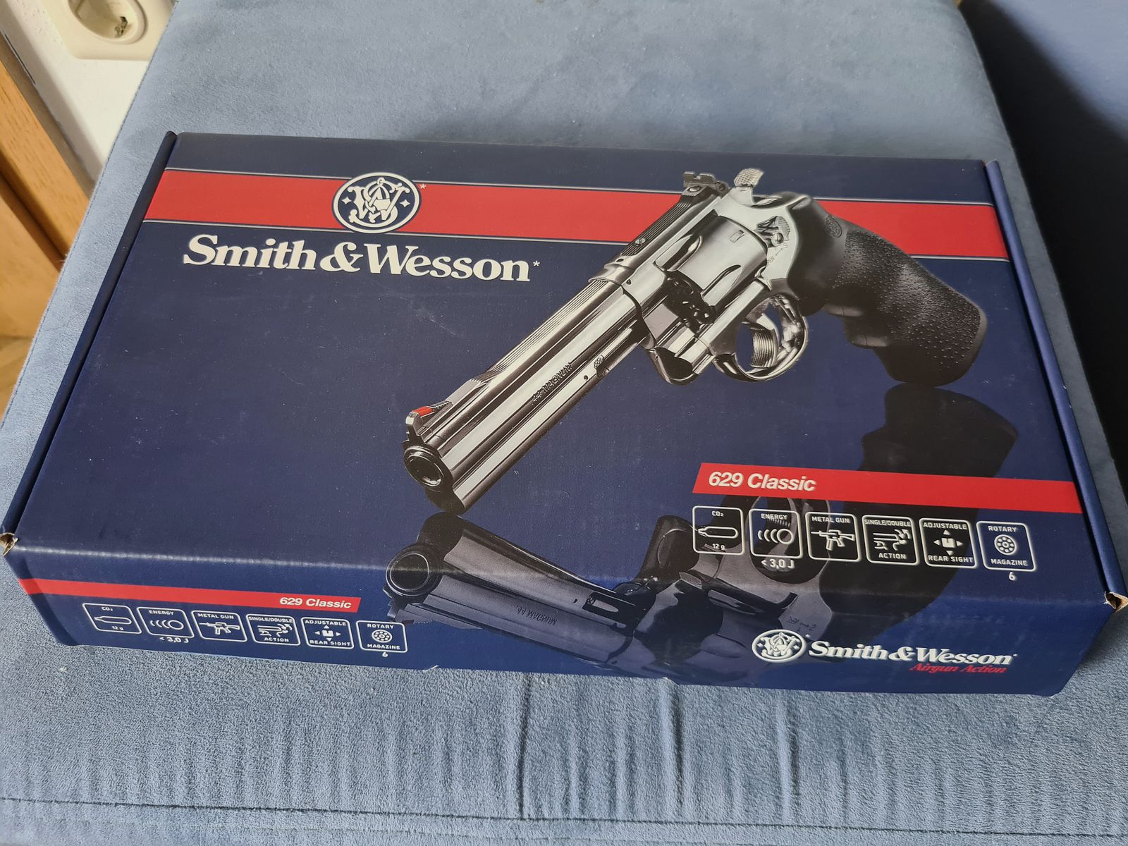 CO2 pistol Smith & Wesson 629 Classic