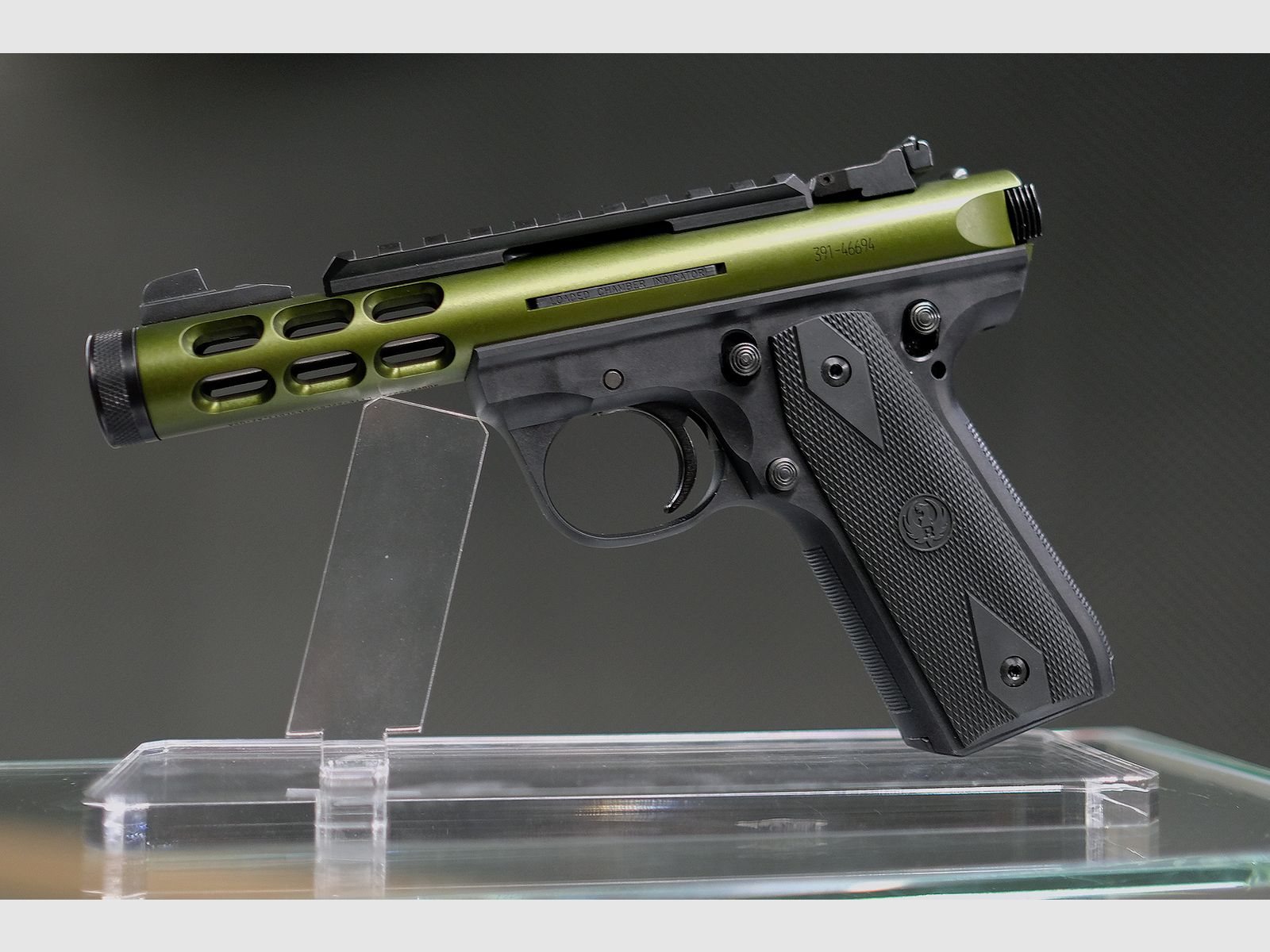 Ruger Mark IV 22/45 LITE, immagine 2 di 9