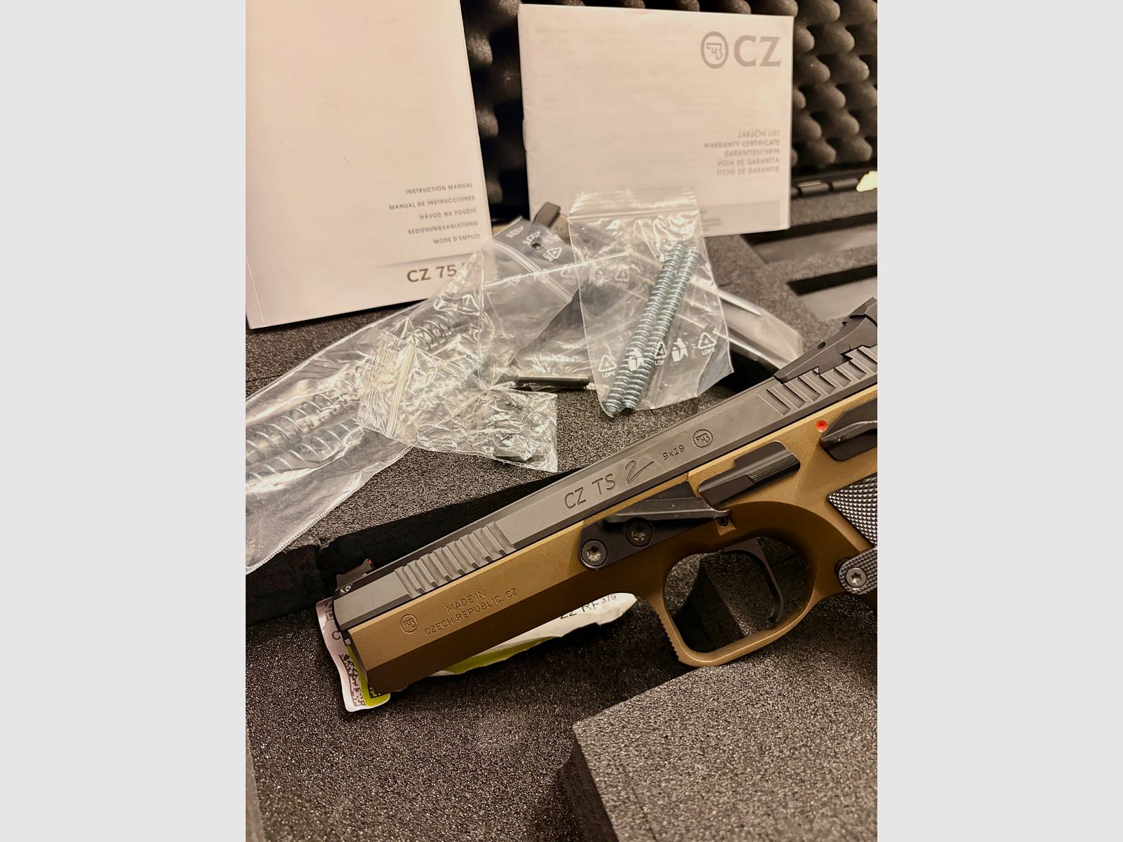 CZ TS 2 Bronze - Beamtenwaffe 