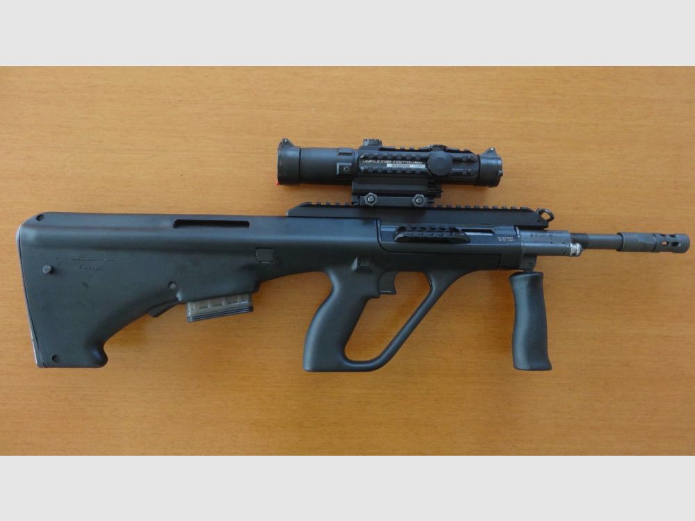 Steyr AUG	 Steyr AUG-Z A3 Cal. 223 Rem mit ZF Leupold Mark 4 CQ/T 1-3x14mm mit LP