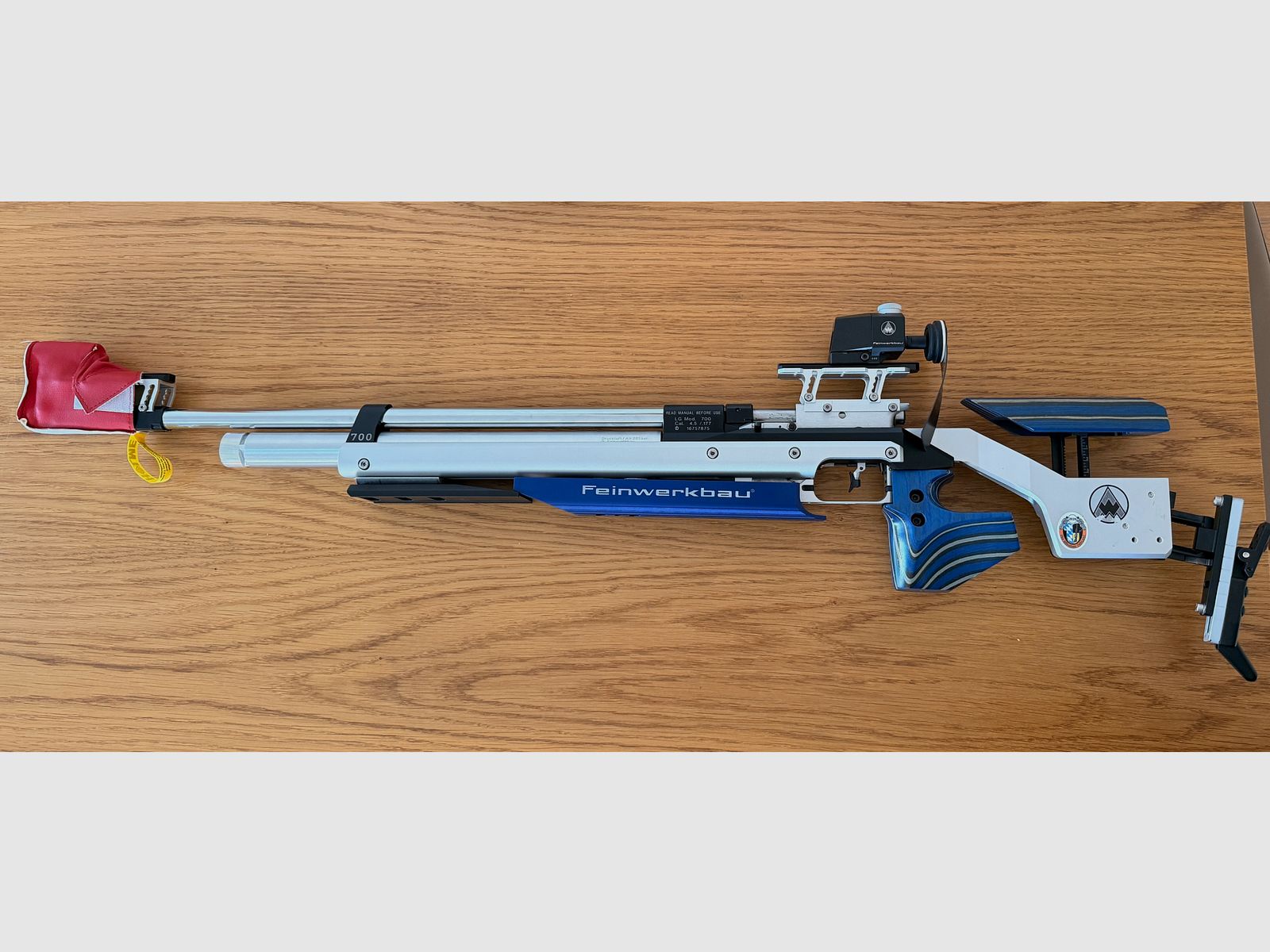 Tireurs sportifs LG - Feinwerkbau 700, image 1 sur 9