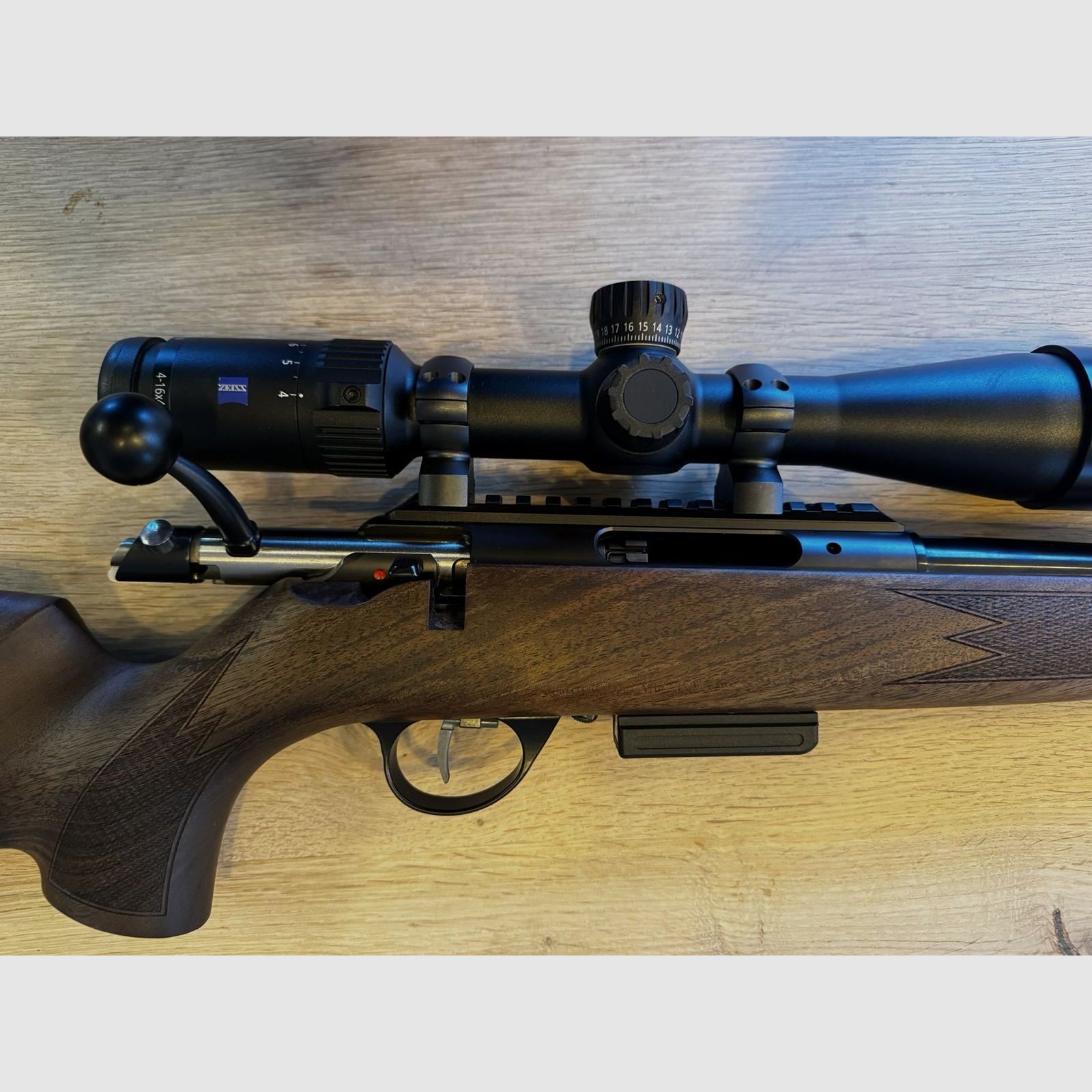 Anschütz 1771 .17 Hornet, Zeiss V4, Svemko Schalldämpfer