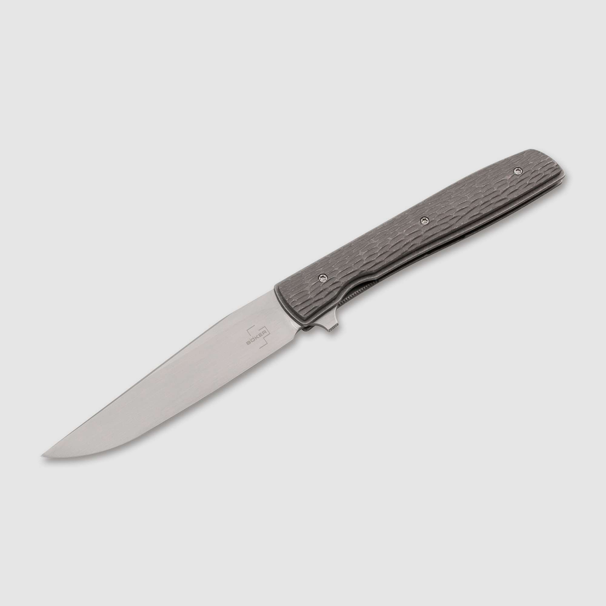 Urban Trapper Jigged Titanium | 94173