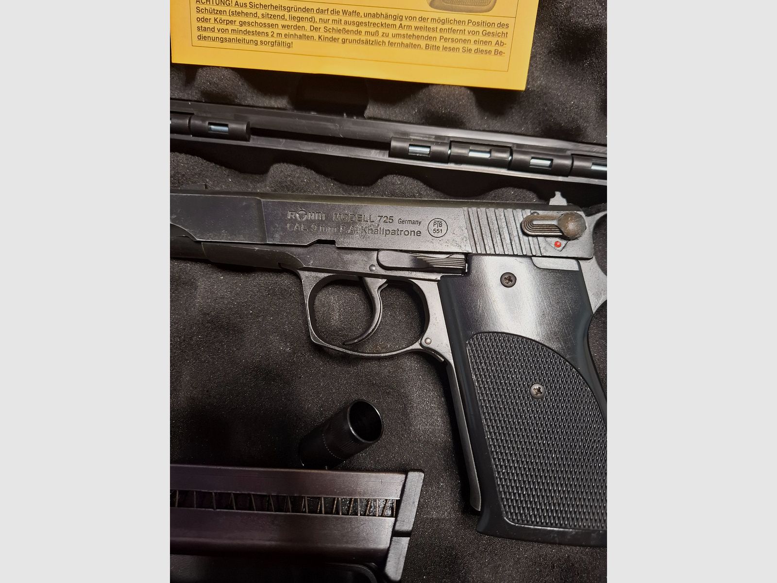 Röhm RG 725  PTB 551  9mm P.A.K. , Bild 1 von 4