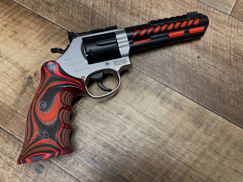 Smith & Wesson S&W Revolver M686 Demon	 .357Mag