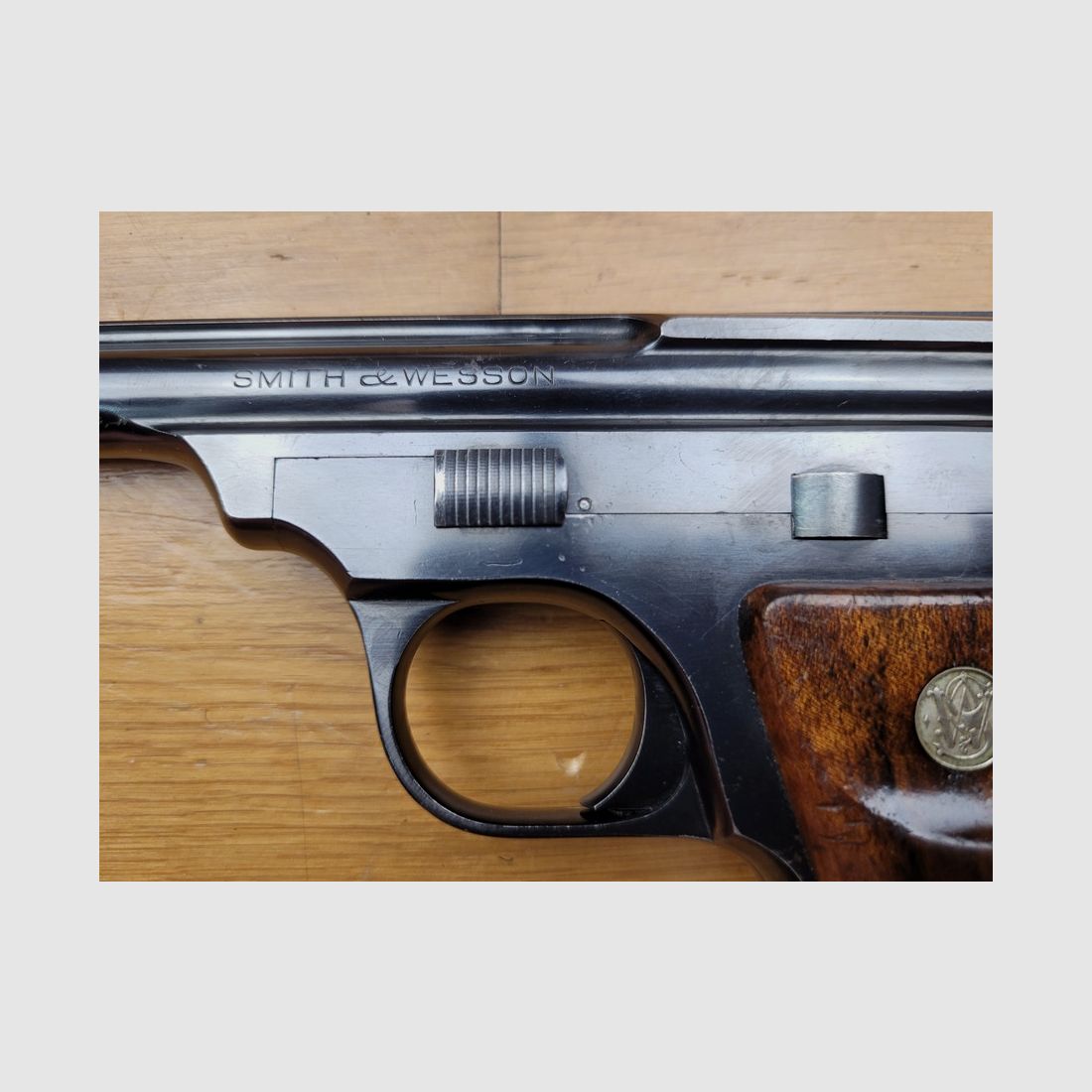 Wunder Art Déco – Seltene Smith&Wesson Straight Line Pistole – 22LR – 10 Zoll – nur 1.870 Stück hergestellt! – Baujahr 1925! Top Zustand!, Bild 5 von 24