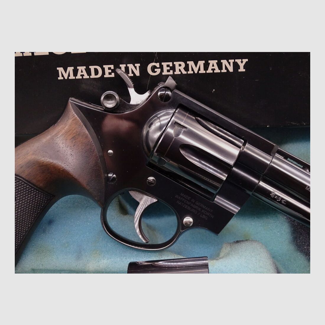 Korth Ratzeburg Sondermodel Nr 5 von 6 Stück Sammlerwaffe Kaliber .357Mag Mandalls Shooting Supplies Scottsdale + WT 9mm Luger
