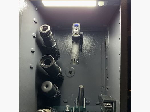 Armorum Armorum Magn. LED Leuchte mit Sensor, 200mm