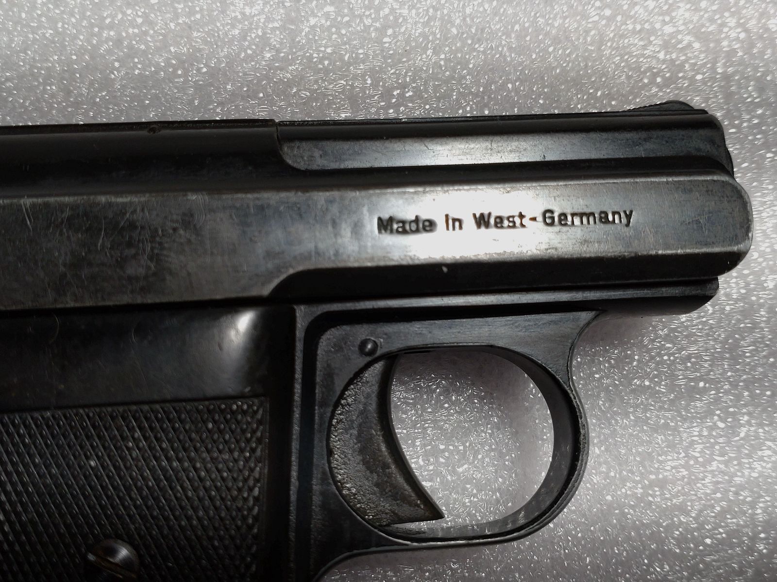 Reck P6s Kaliber 8mm K, Pistole