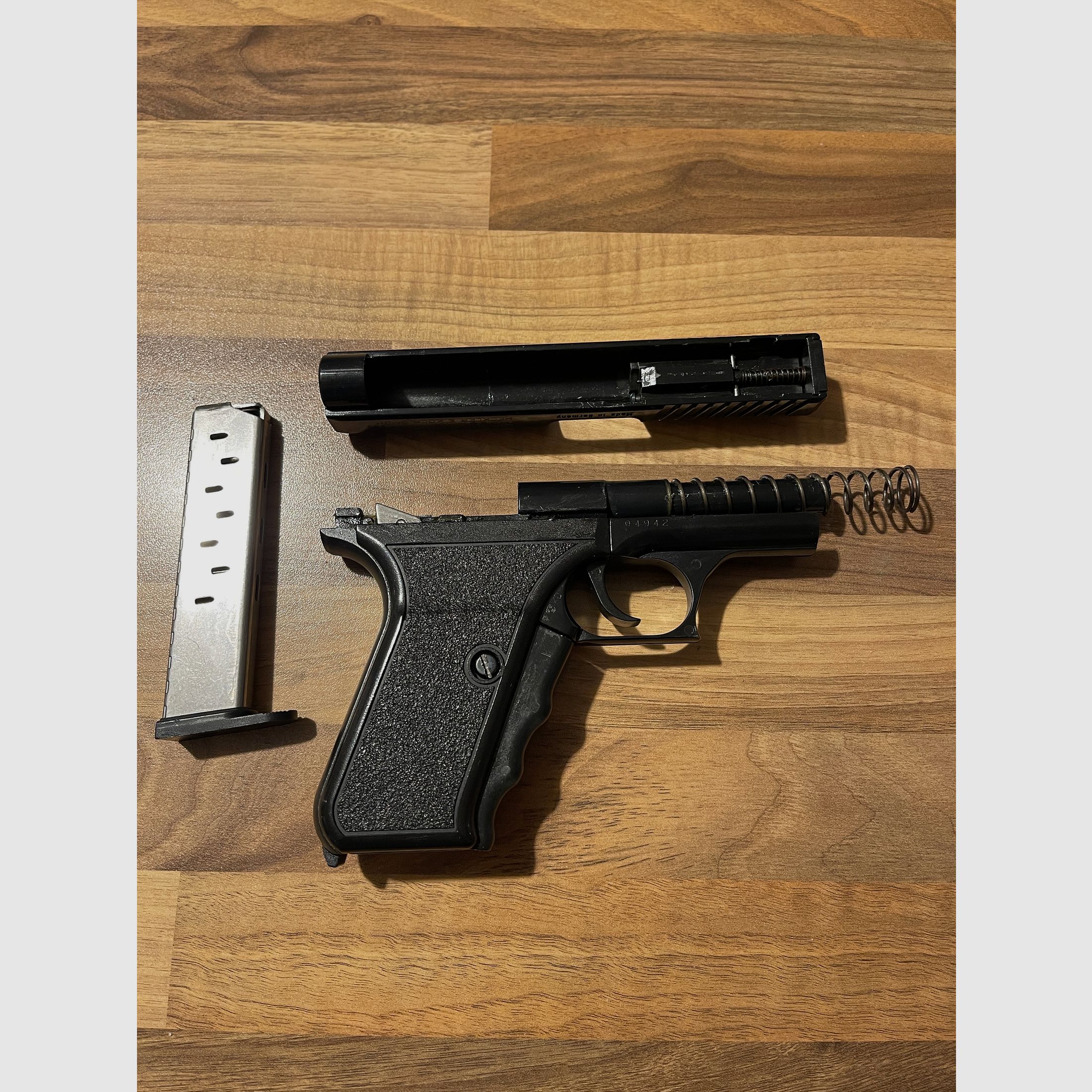 Schreckschussnachbau SP9 der Heckler & Koch PSP / P7