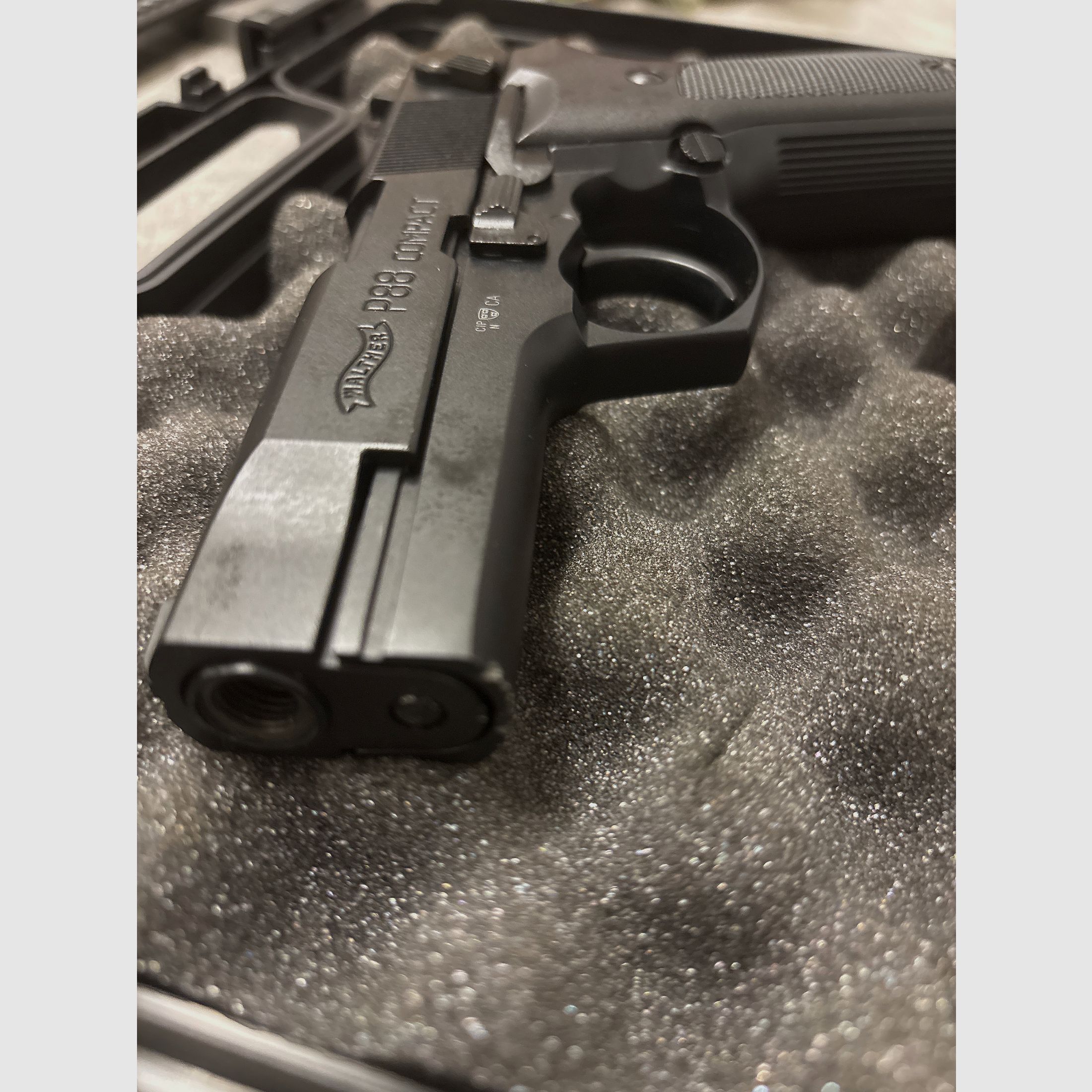 Walther P88 9mm P.A.K