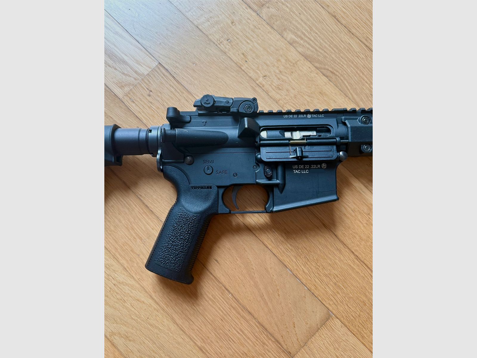 Tippmann Arms M4-22 PRO, 10.5",  in .22lfb ("beste AR in  .22lr") - neuwertig