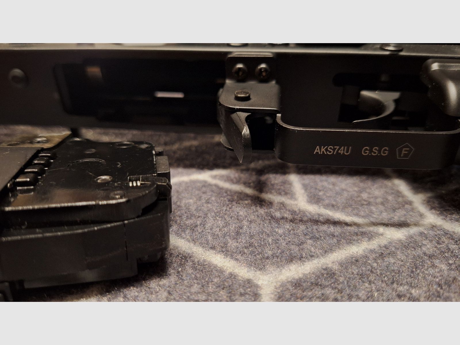 Kalashnikov AKS74U G.S.G. CO2 4,5mm NUEVO!