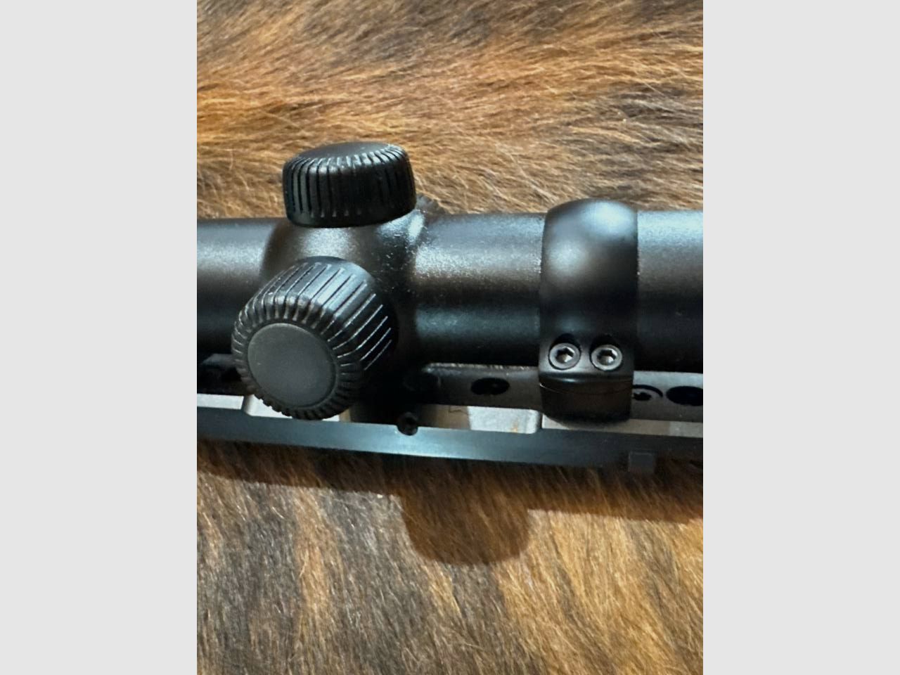 Swarovski Z6i 2.5-15x56P HD Zielfernrohr, Absehen 4a mit Rotpunkt / Leuchtpunkt mit Dendler-Montage oder ohne Dendler-Montage