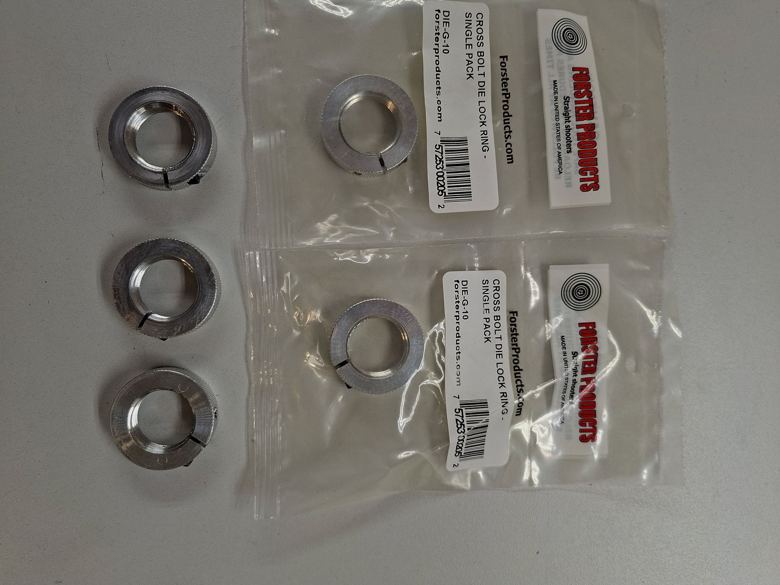 Anneaux de matrice Forster