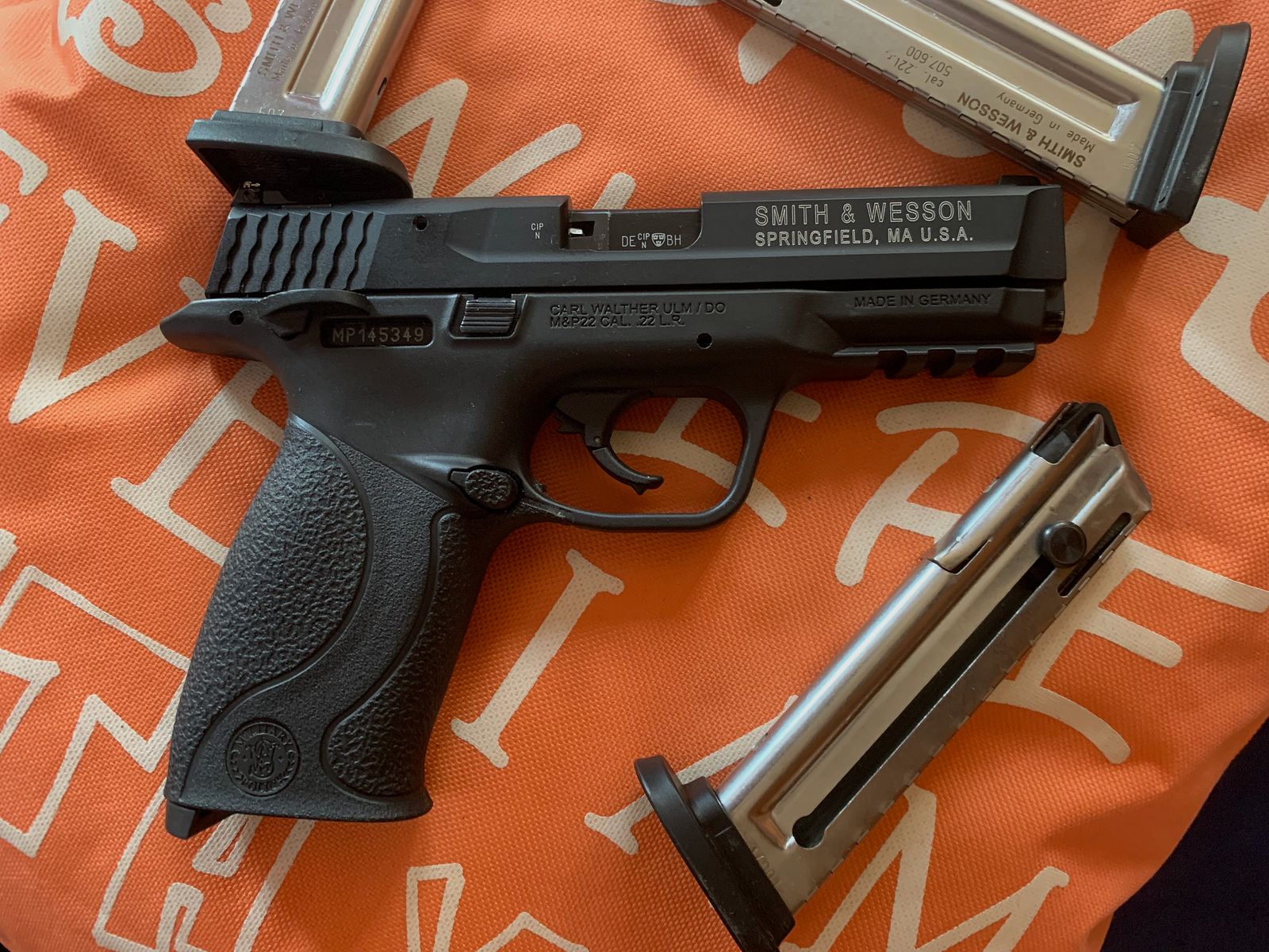 S&W MP22