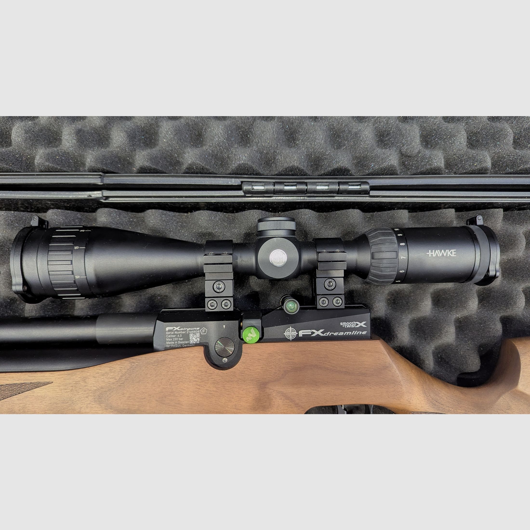 FX rifle de aire Dreamline Classic Walnuß F-Serie 4.5mm <7,5j + Hill MK 5 bomba