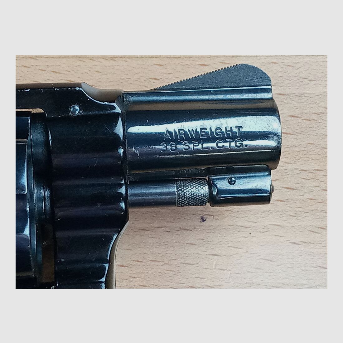 Smith & Wesson 12 Airweight