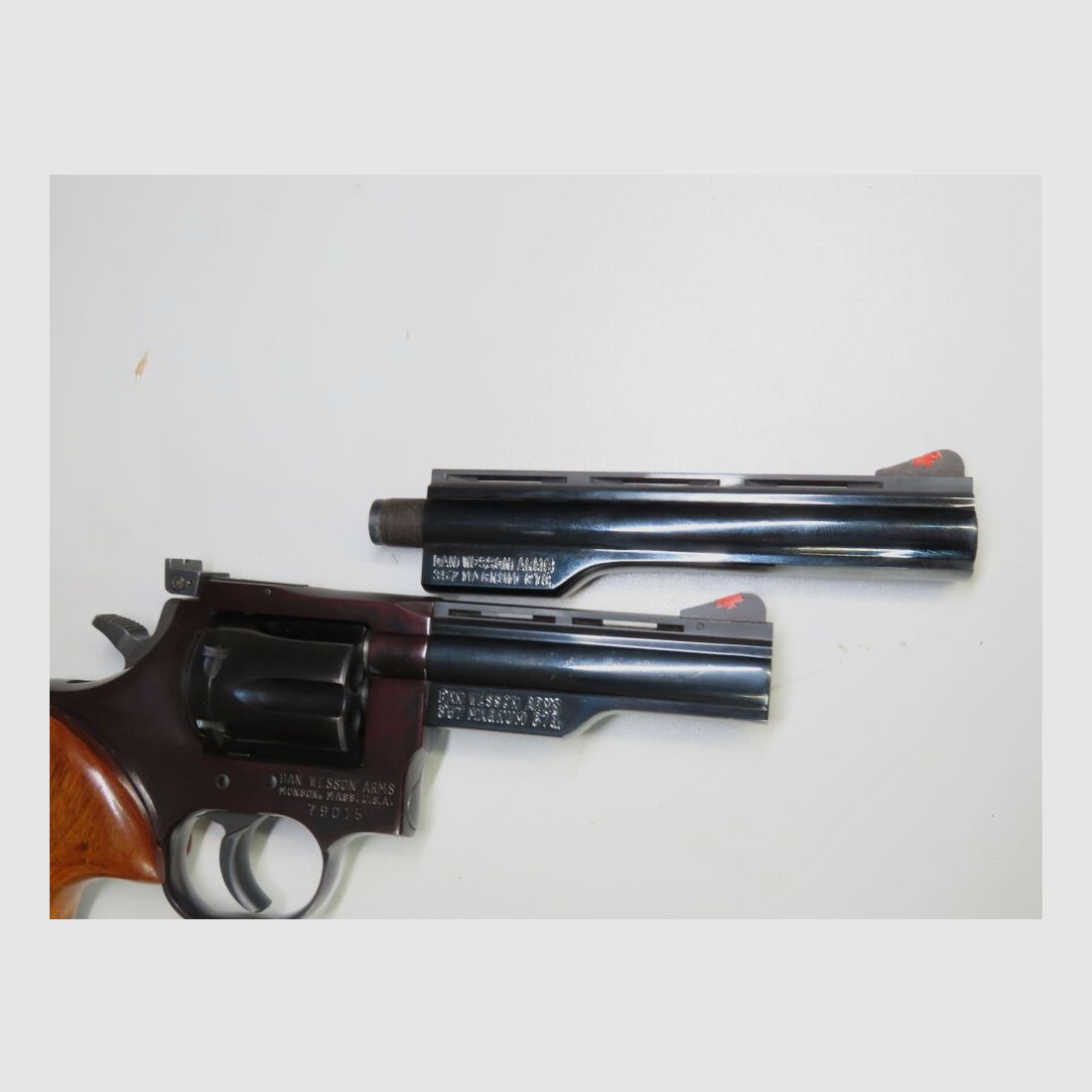 Dan Wesson in 6 und 4 Zoll!