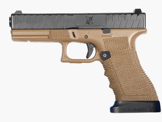P05 GBB Airsoft Pistole mit Grip Stippling in Tan | Delta Armory