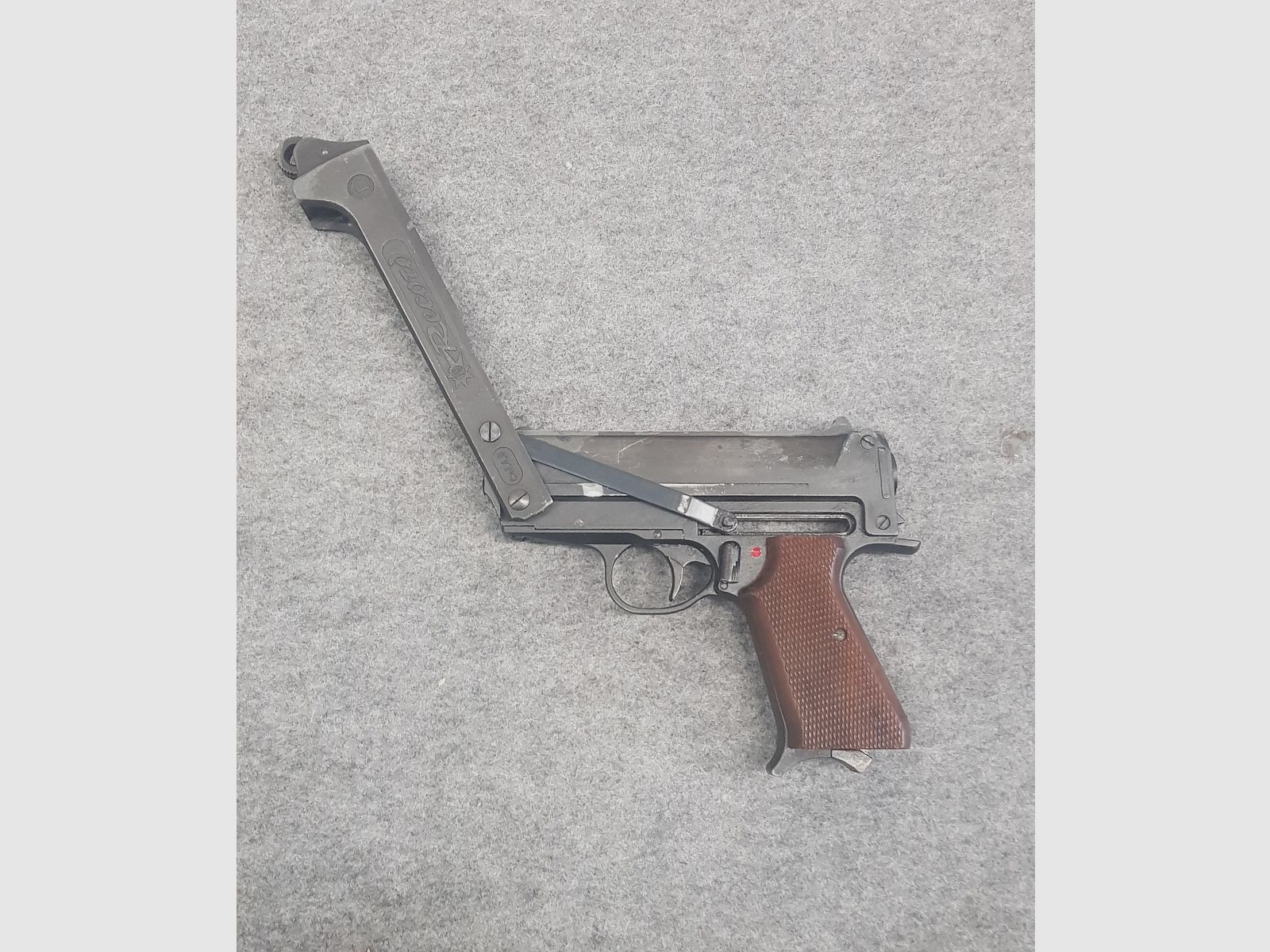 Sammler aufgepasst ein Sammelstück  FB Record Jumbo Mauser Hamlet Eichenlaub Luftpistole  im Kaliber 4,5mm Diabolo Druckluft 
