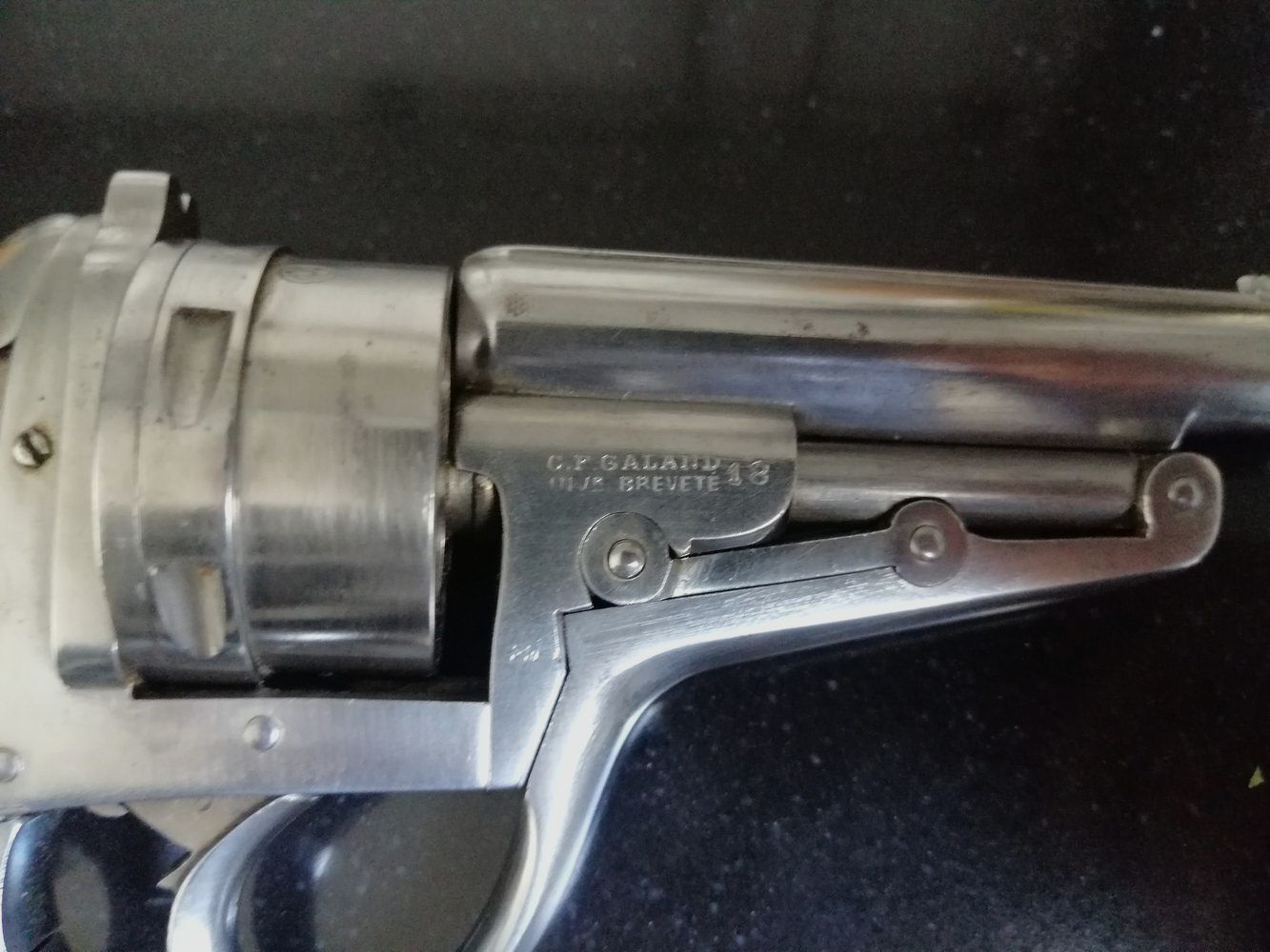 Zeldzame revolver met Galand-systeem – zeldzaam in 9mm kaliber – 6 schoten – bijna standaard voor het conflict van 1870/1871 – ingenieus collectief extractiesysteem – Prachtig, afbeelding 7 van 21