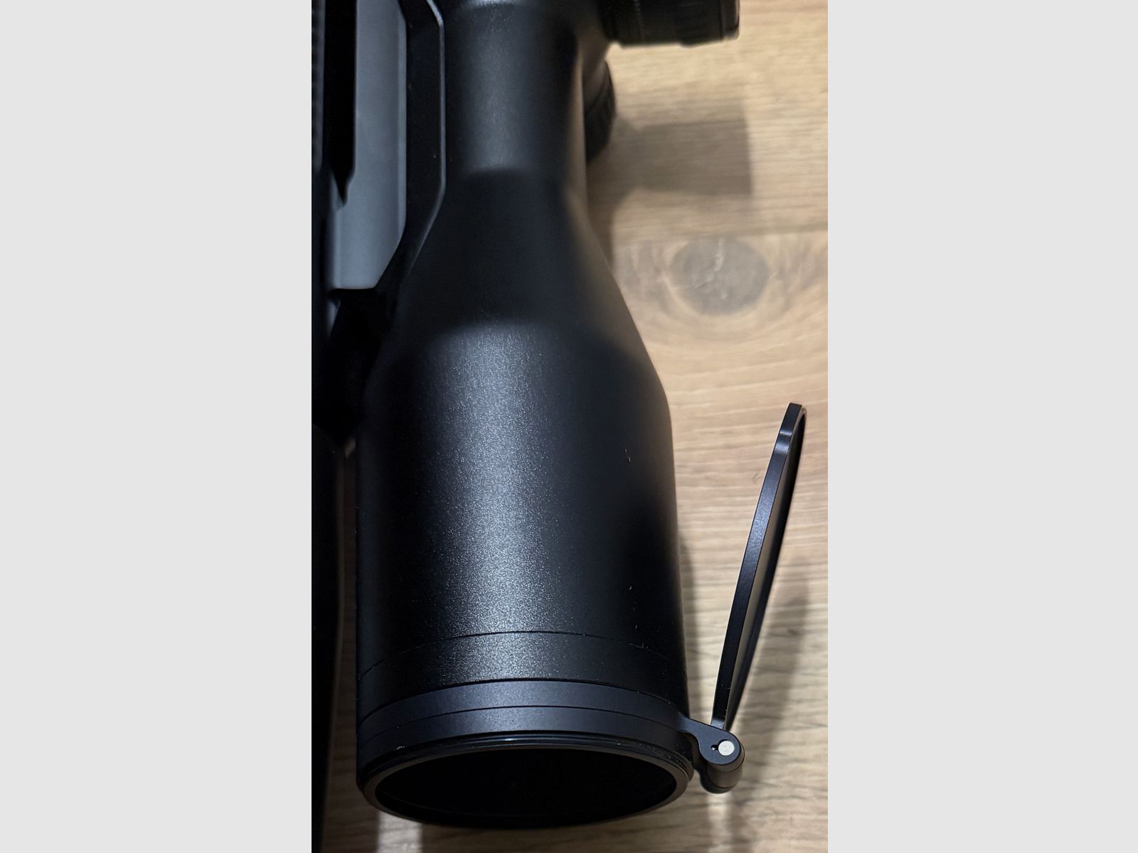 Zielfernrohr Zeiss V8 1,8-14x50 Schiene ASV Flip Cover neuwertig