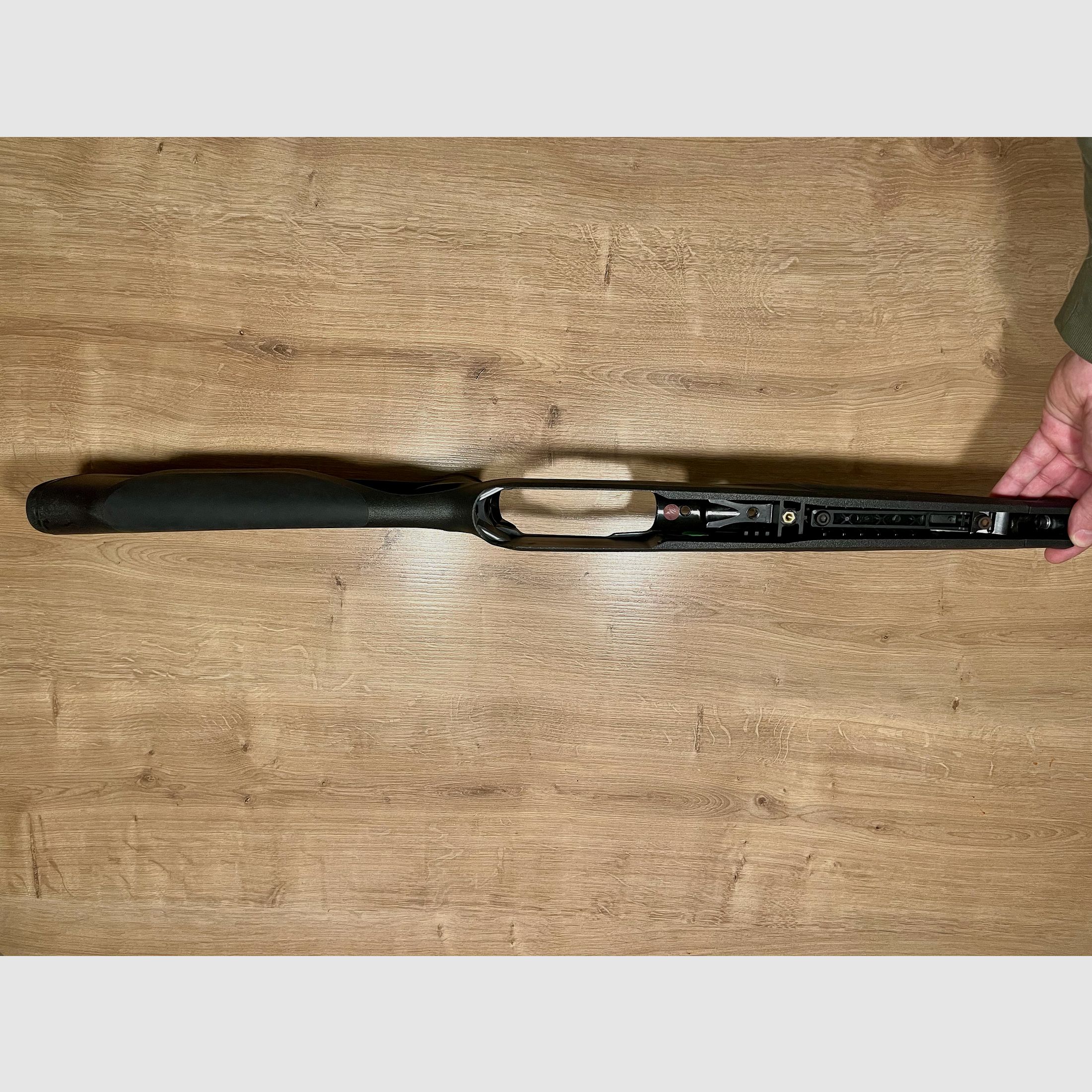 Blaser R8 Professional Success Schaft dunkelbraun