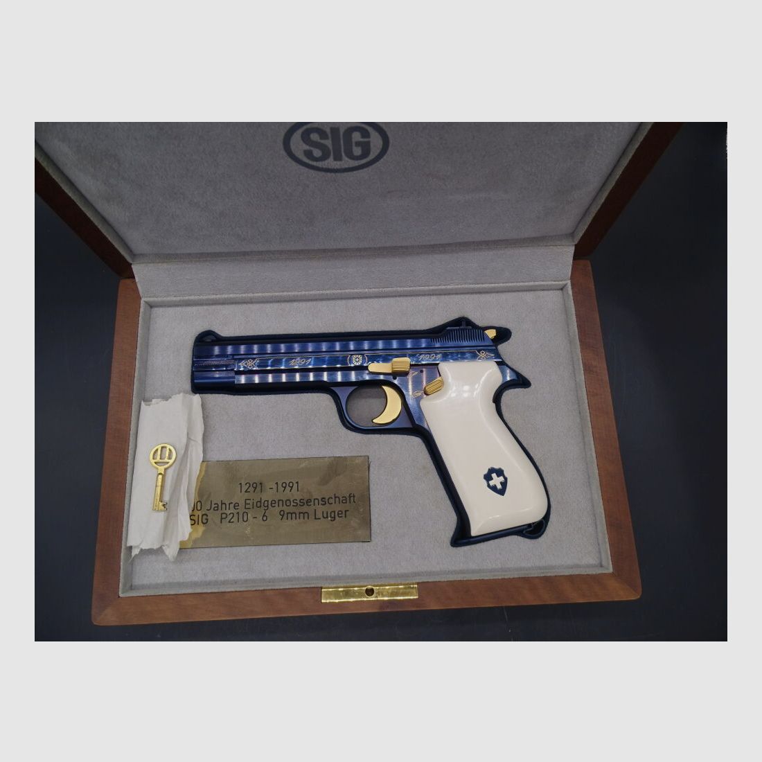 SIG P210 Helvetica UNGESCHOSSEN P210 Helvetica, zdjęcie 2 z 4