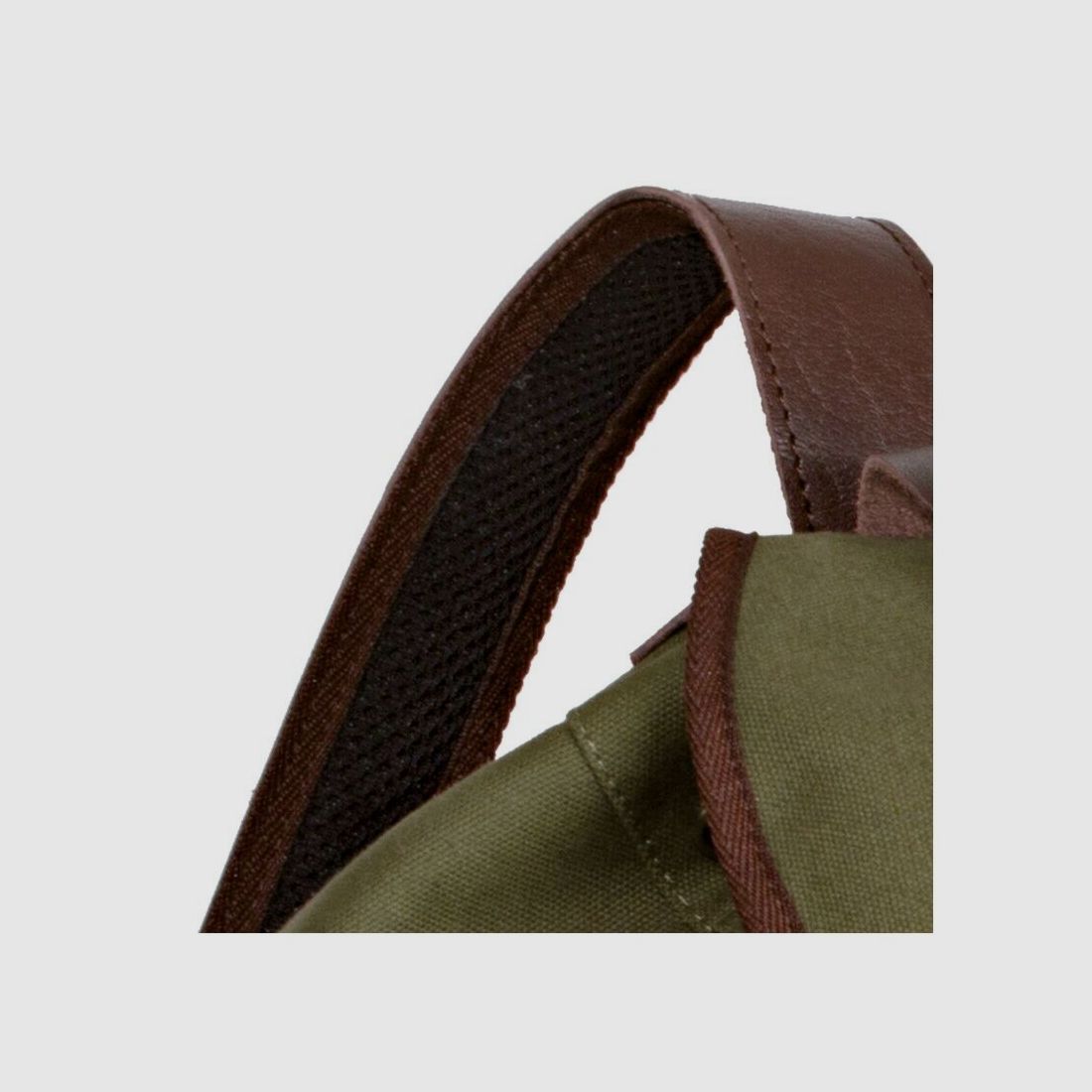 AKAH Canvas Rucksack lautlos