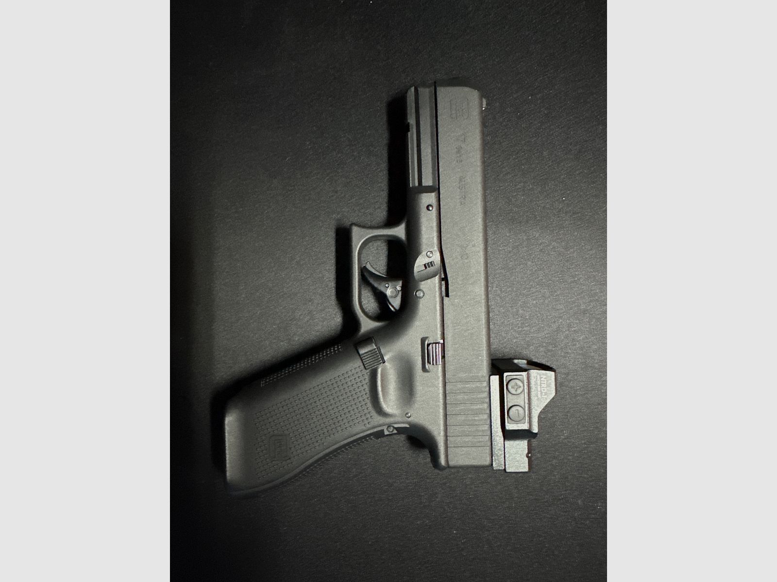 Glock 17 Gen. 5 CO2 Pistole 6mm BB