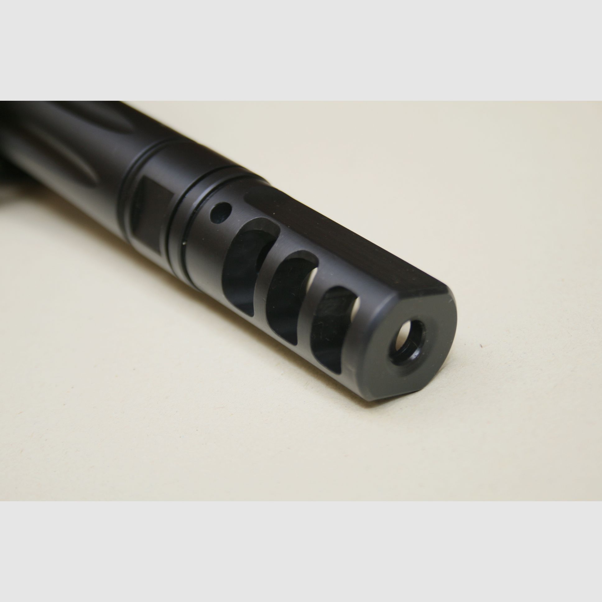 Büchse SCHMEISSER SP15 Bronze / Teleskopschaft / Linearer Repetierer – .222 Remington, Bild 2 von 4