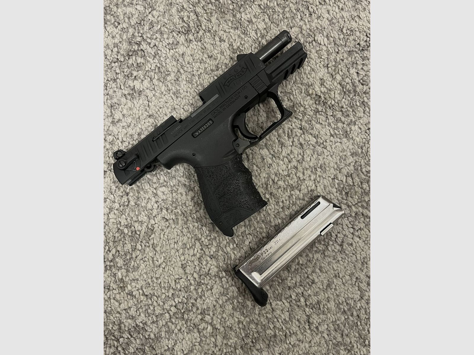 Walther P22