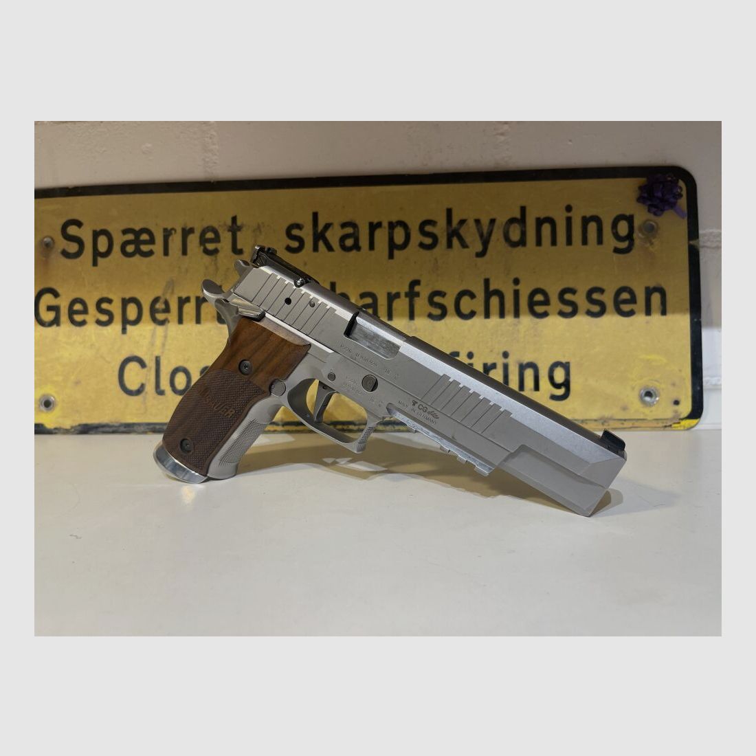 SIG Sauer P226 X-Six II Classic