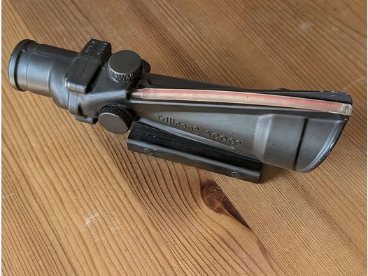 Original Trijicon ACOG TA11 3.5x35 Red Donut