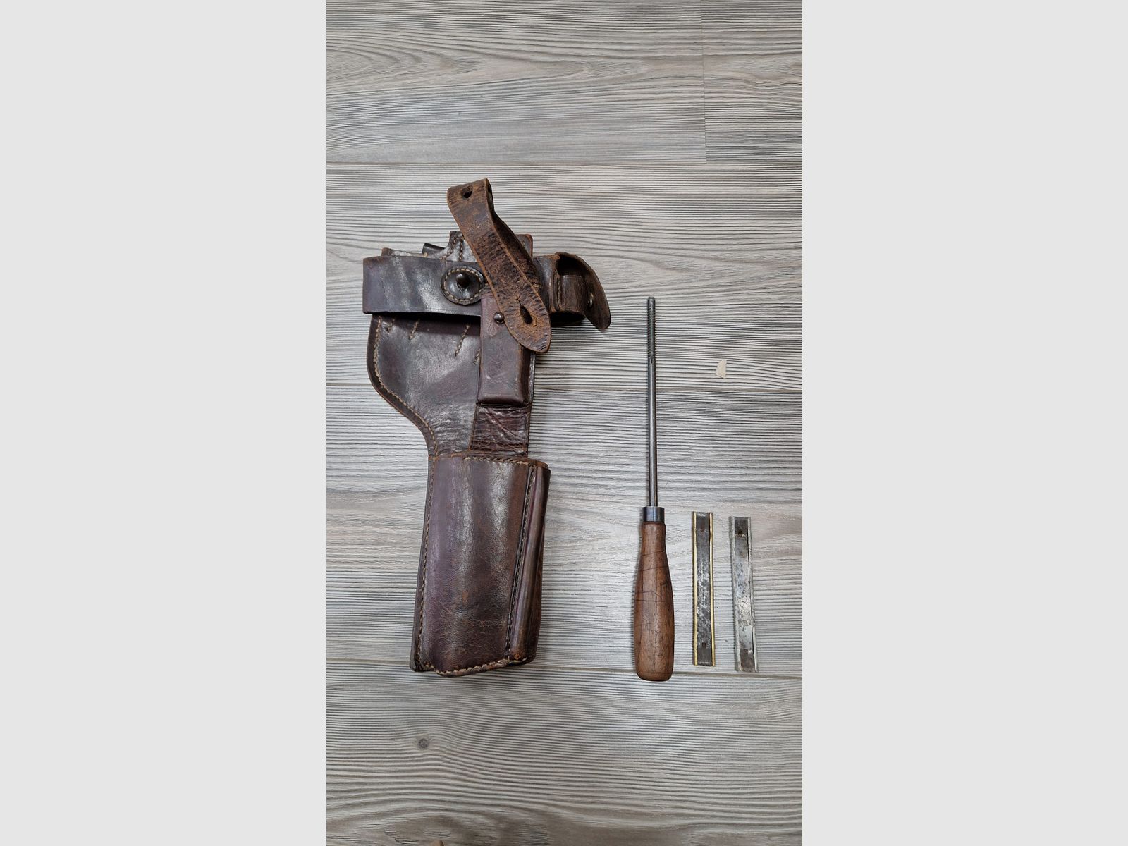 MAUSER C96 + ORIGINALSCHAFT + LEDERETUI UND LADENDECKEL – Kal. 7.63×25 MAUSER – gebraucht, Bild 8 von 10