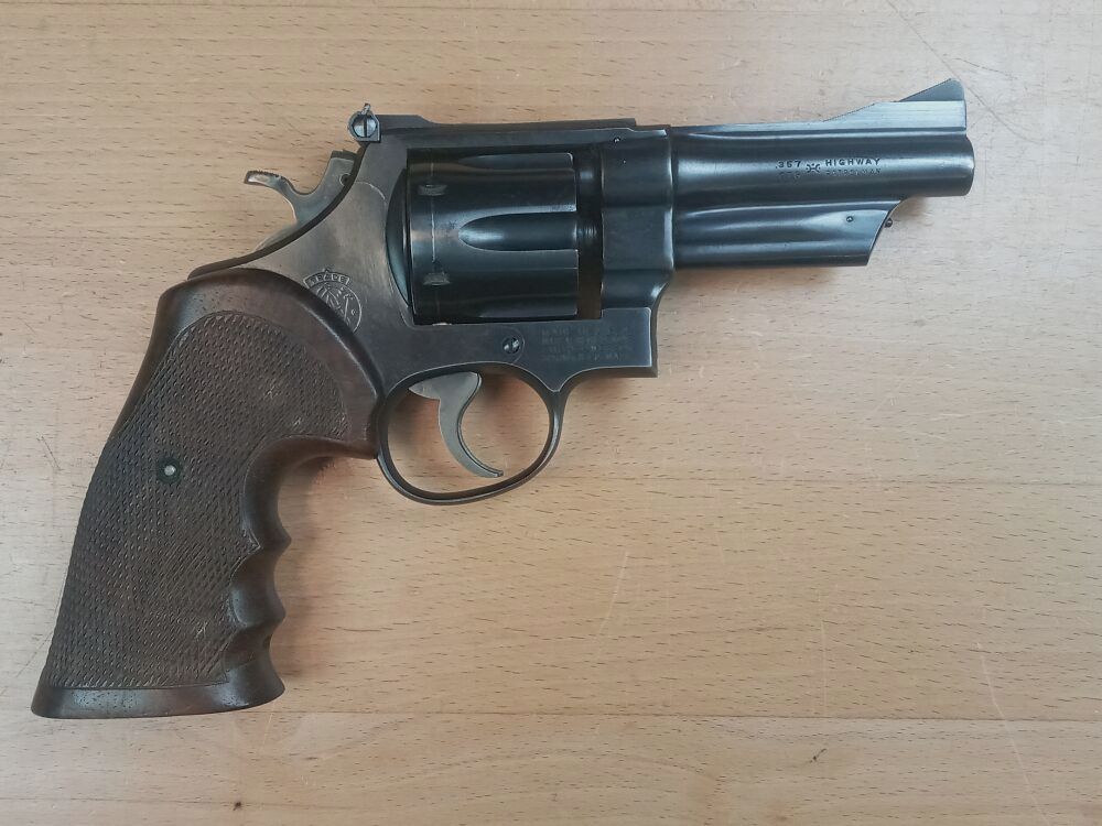 Smith & Wesson	 M 28-2 Highway Patrolman