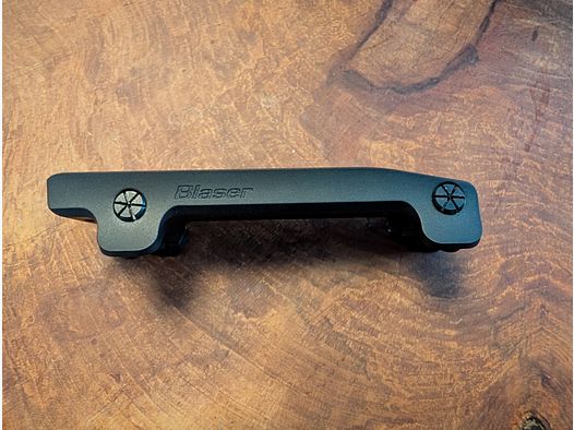 Blaser saddle mount with Swarovski internal rail