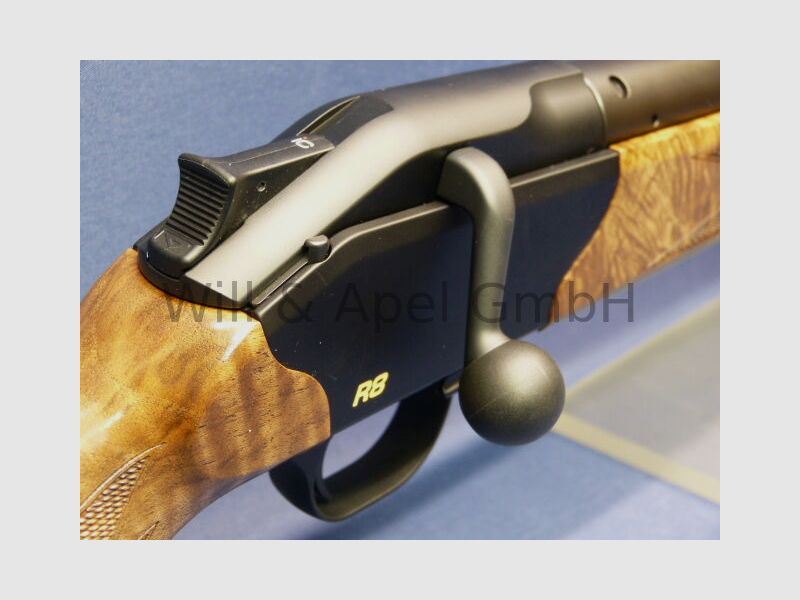 Blaser	 R8 Silence