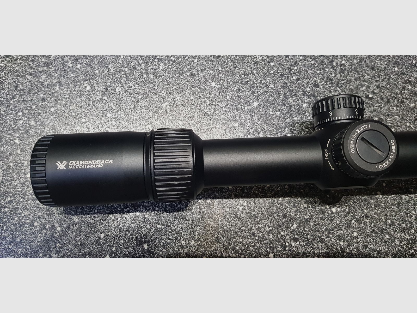 Vortex Diamondback Tactical 6–24×50 FFP EBR-2C MRAD (DBK-10029) inkl. Originalkarton & Zubehör