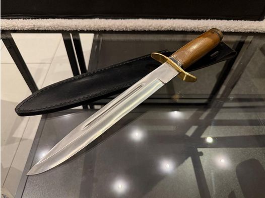 Cuchillo de caza / Bowie de alta calidad con funda de cuero