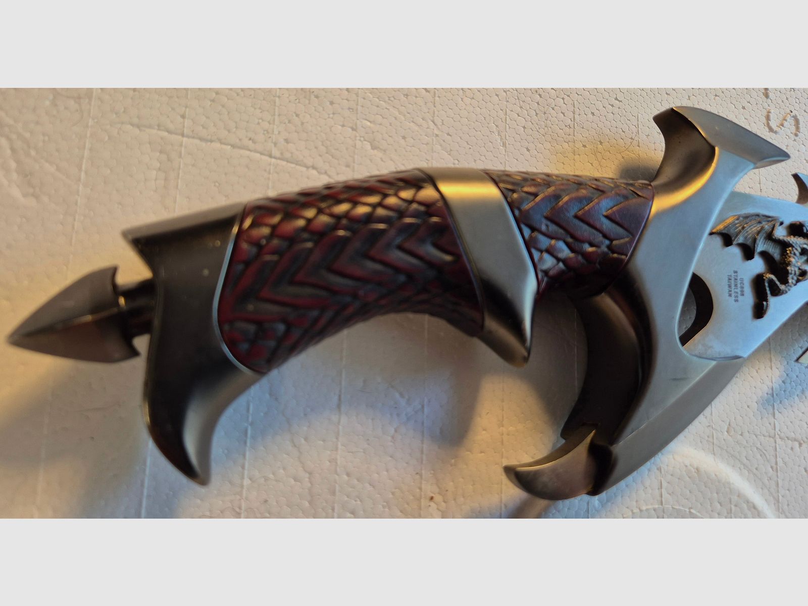 Gil Hibben Dragon Lord 1996 Edition UC898-E CUSTOM DESIGN SERIES