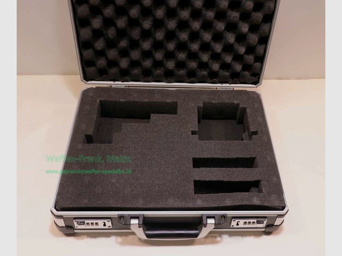 German Various pistol/accessory cases