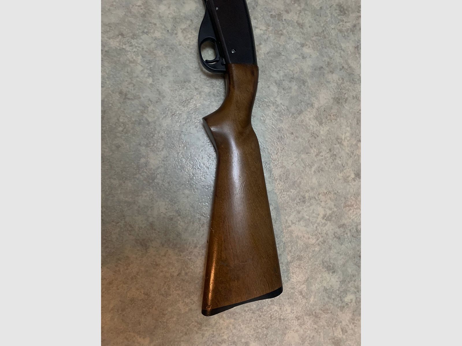 Smith & Wesson Eastfield 916-T Vorderschaftrepetierflinte Kal. 12/76