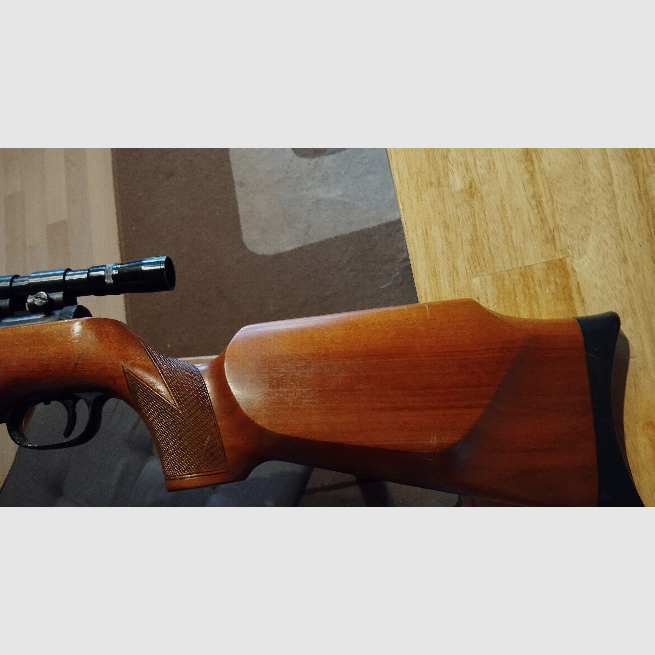 carabine à air comprimé Oldtimer rare LG 4,5 avec lunette de visée modèle 55