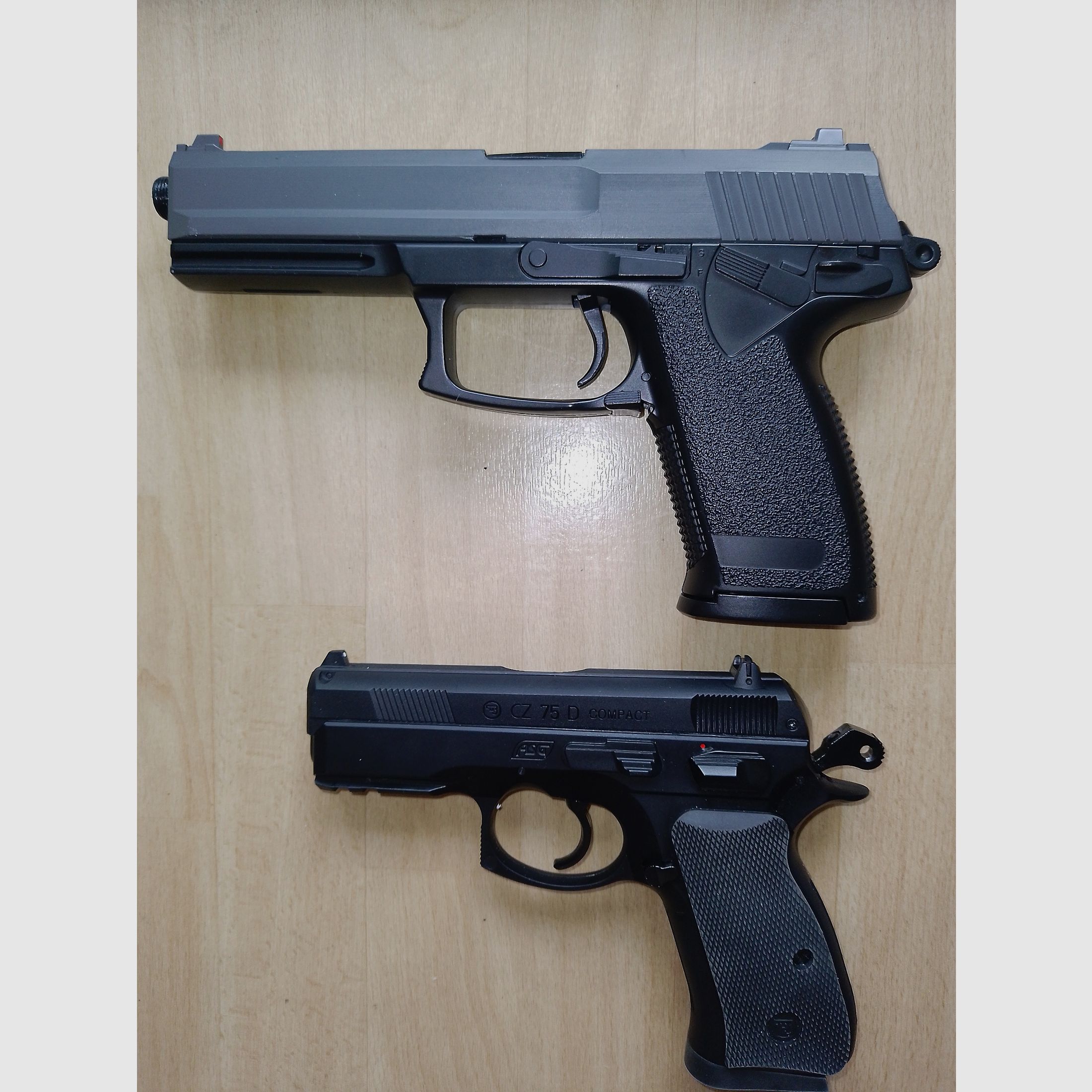 CZ 75 D Compact & DL 60 Socom 