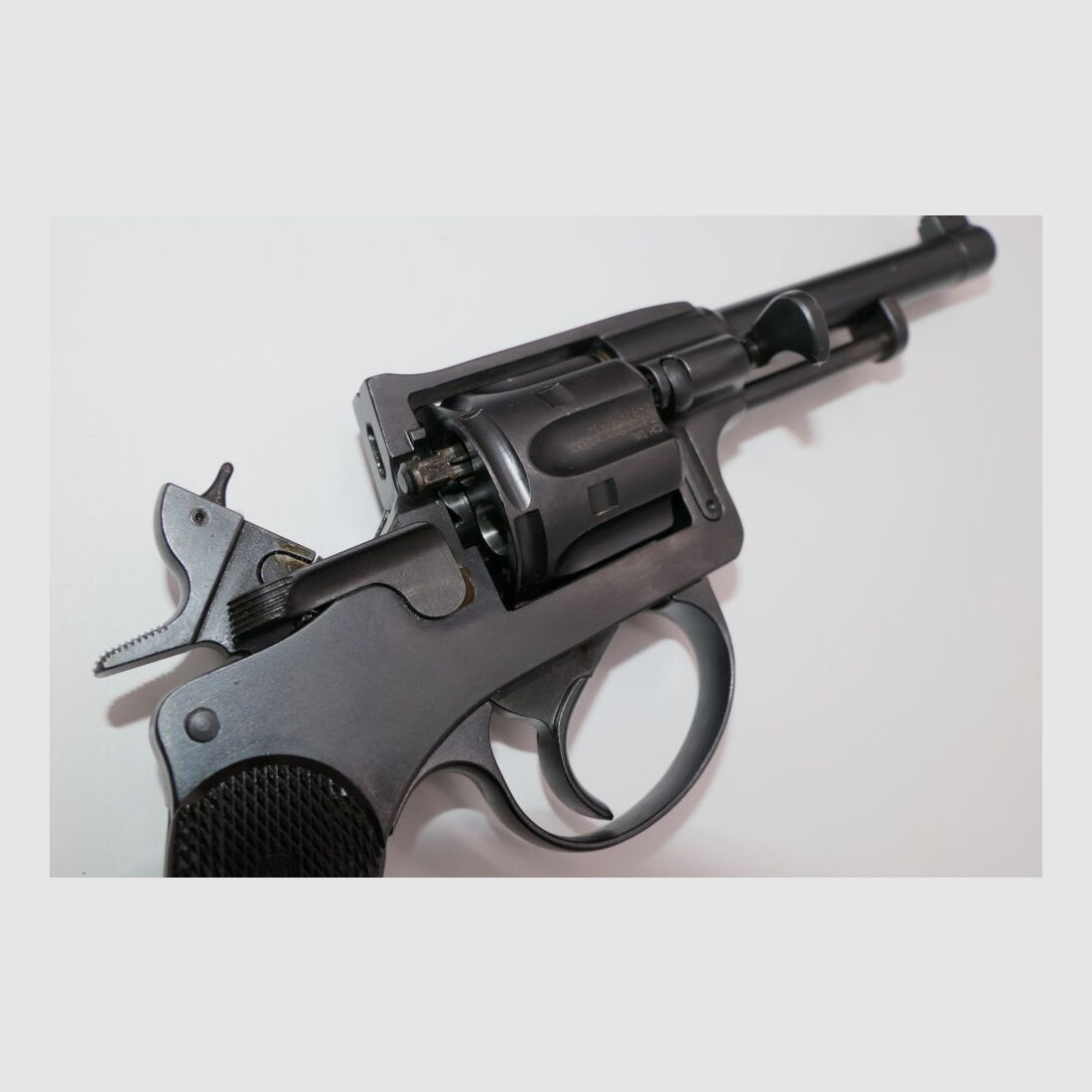 Bern Arms Factory Revolver Swiss Ordinance Mod.1929 in caliber 7.5. Incl. accessories